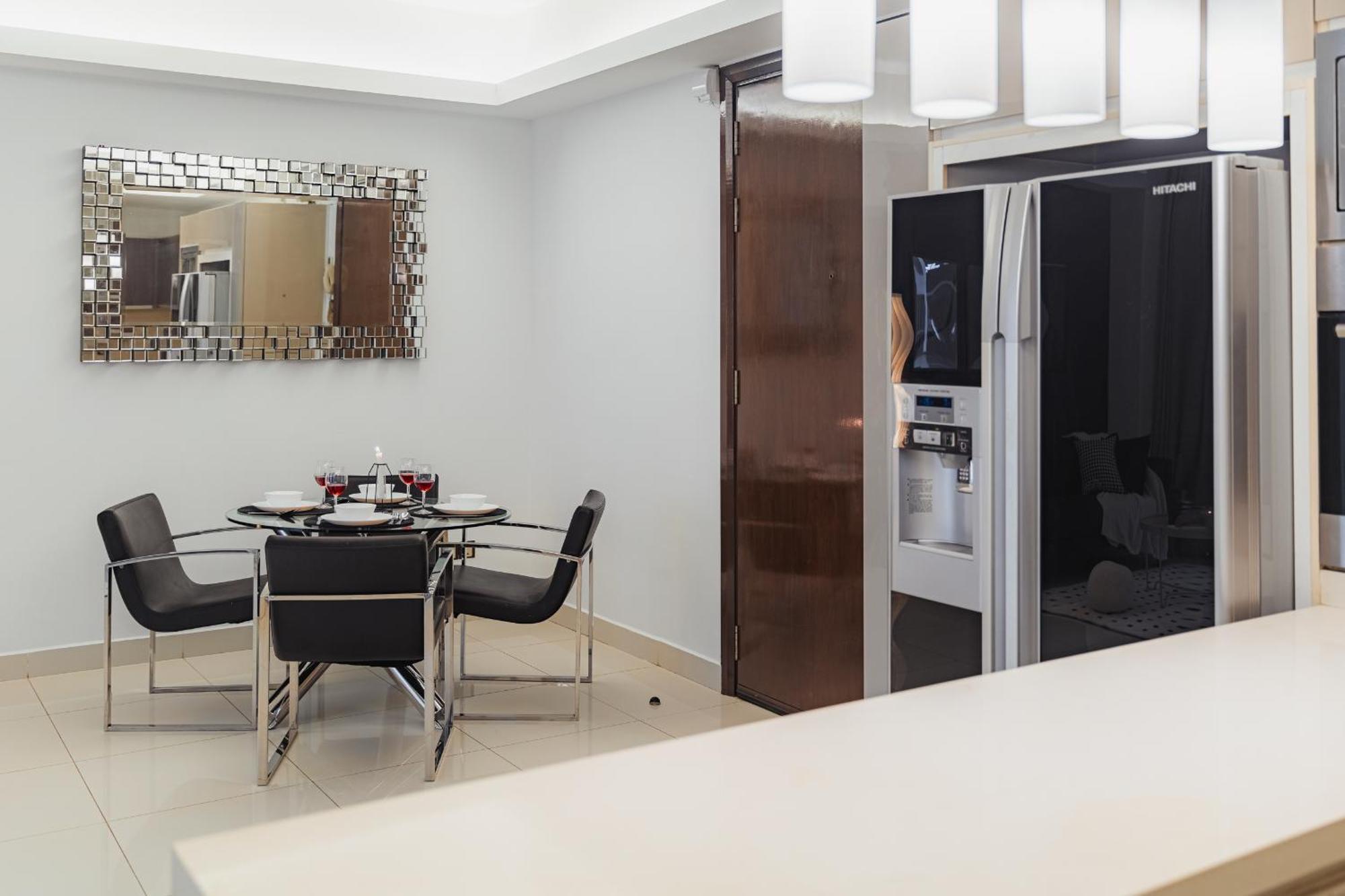 Suites & Residences @ Regalia By Plc Kuala Lumpur Eksteriør billede